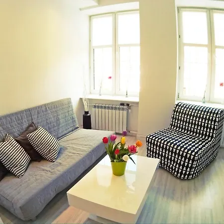 Z 2 Sypialniami Starowka Old Town Piwna *