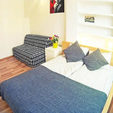 Z 2 Sypialniami Starowka Old Town Piwna