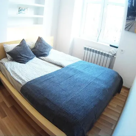 Z 2 Sypialniami Starowka Old Town Piwna غدانسك